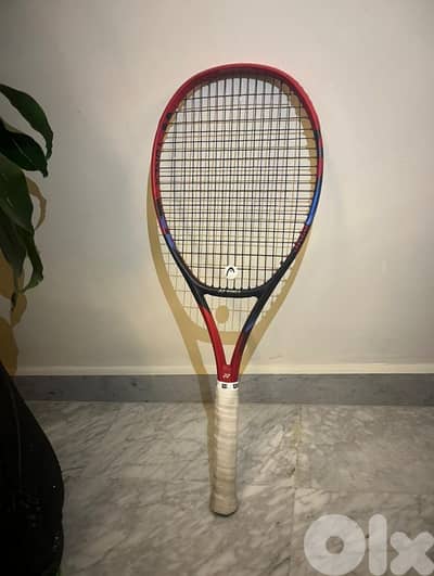 LIKE NEW YONEX VCORE 98 (305g) GRIP 3