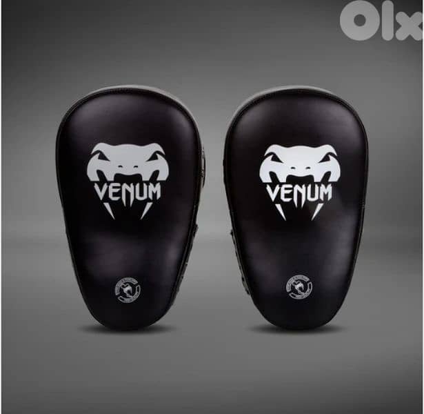 Venum Focus Mitts 0