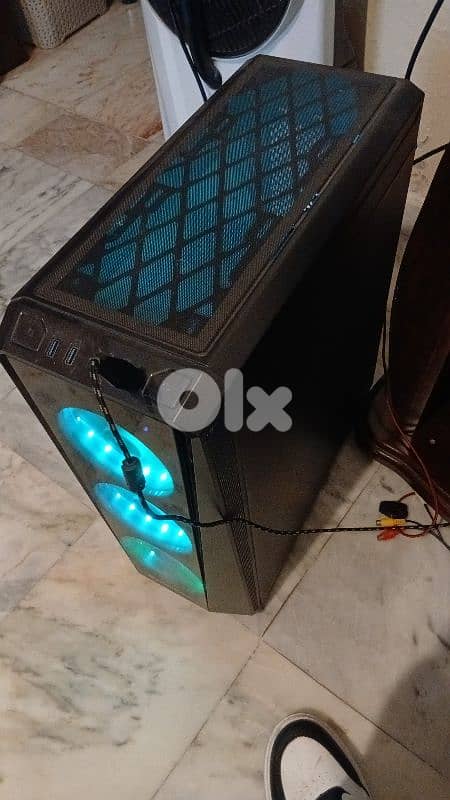 desktop gaming very good condition 4