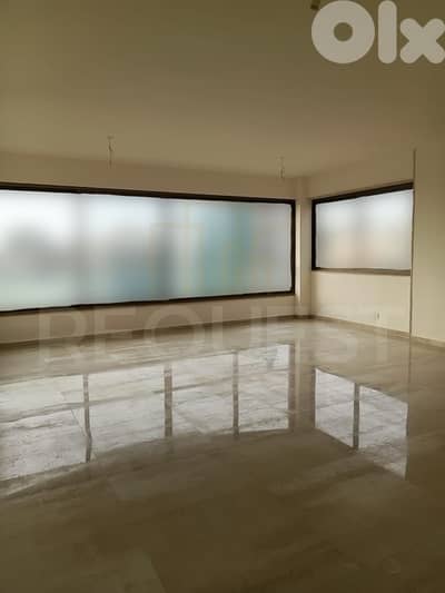 Apartment For Sale in Wata El Msaytbeh شقة للبيع في وطى المصيطبة