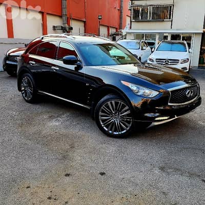 Infiniti QX70 LIMITED EDITION 3.7 AWD 2017  MINT CONDITON