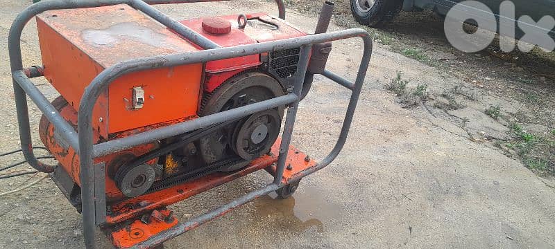 مولد كهرباء مازوت يانمر ياباني الصنع 0