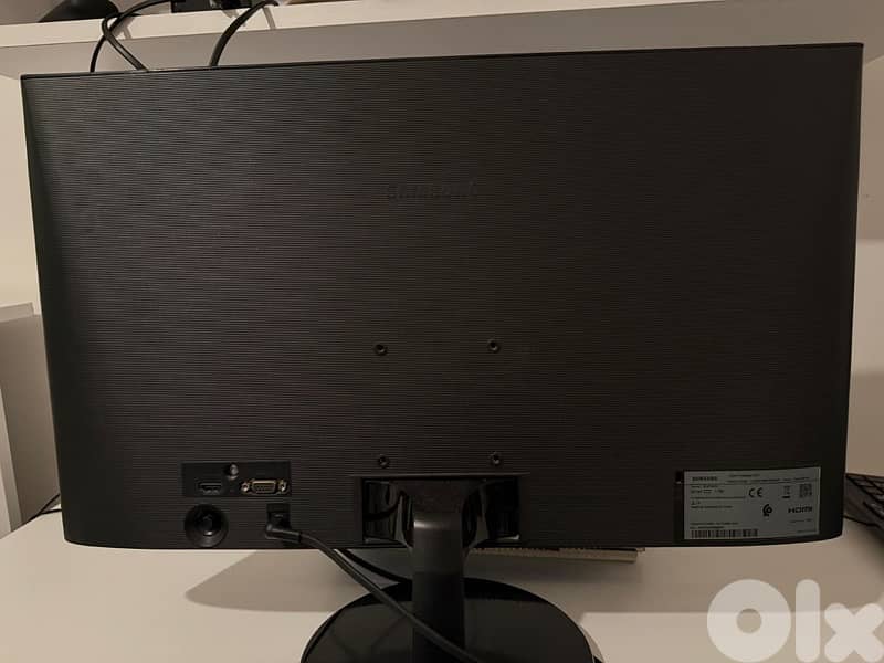 LENOVO neo 50T i5 / SAMSUNG monitor 5