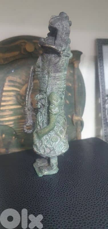antique warior statue bronze 2