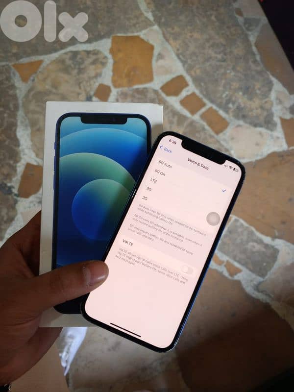 Apple 12 5G & Apple 11 Pro 2