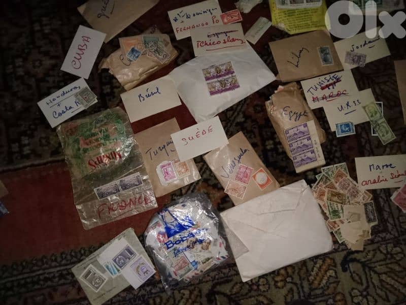 طوابع قديمة من كل البلدان 1