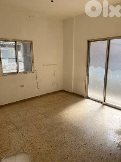 شقة ٥ غرف للبيع في الشياح