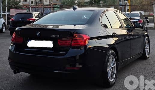 BMW 3-Series 2012