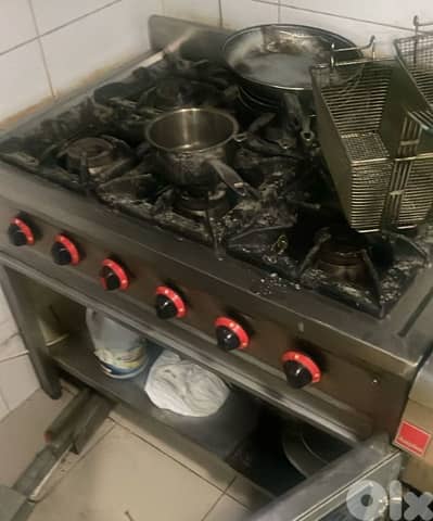 غاز صناعي ٦ عيون