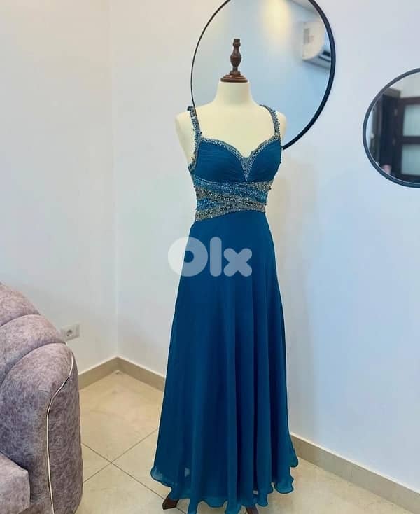 فساتين سهره للبيع 19