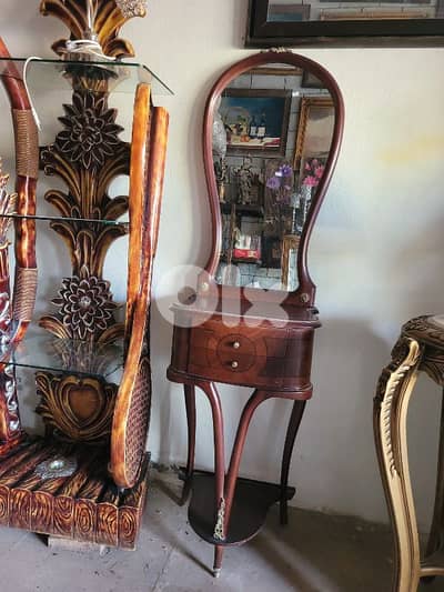 كونسول صغير consol