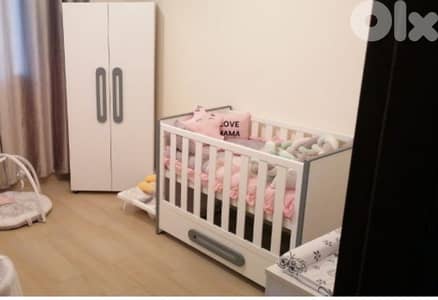 kids bedroom full closet,bed and console