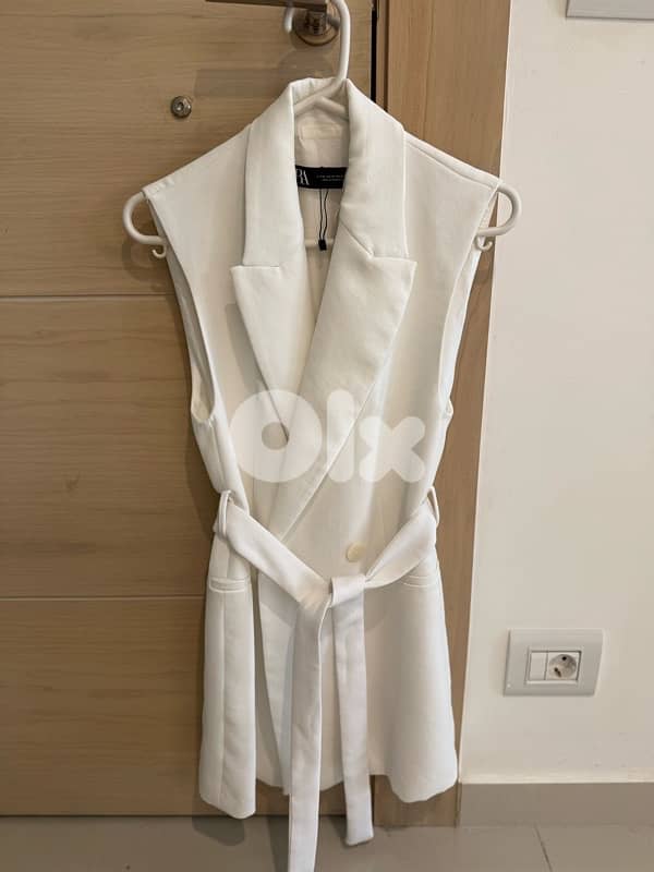ZARA LONG BELTED DOUBLE BREASTED VEST IN TAG 1