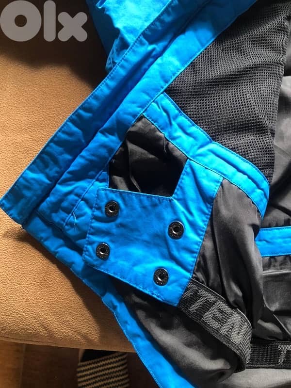 ski jacket 3