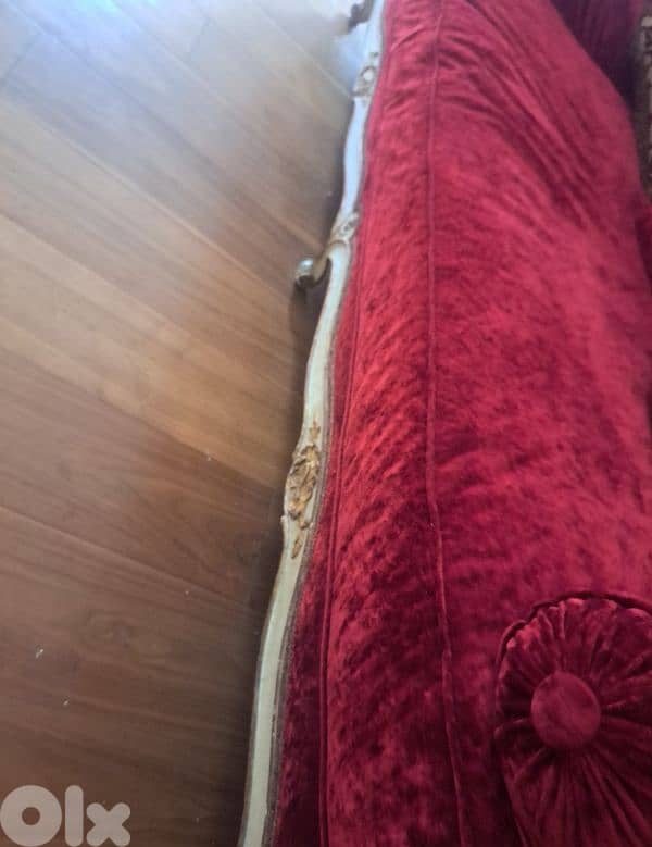 صوفا انكليزية انتيكا مشحونة من الخارح 3