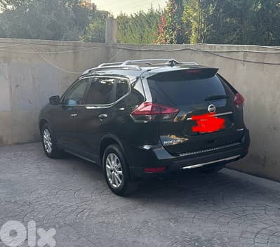 نيسان روغ 2018