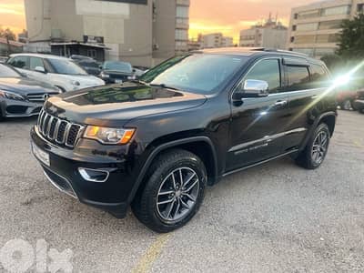 جيب جراند شيروكى 2015