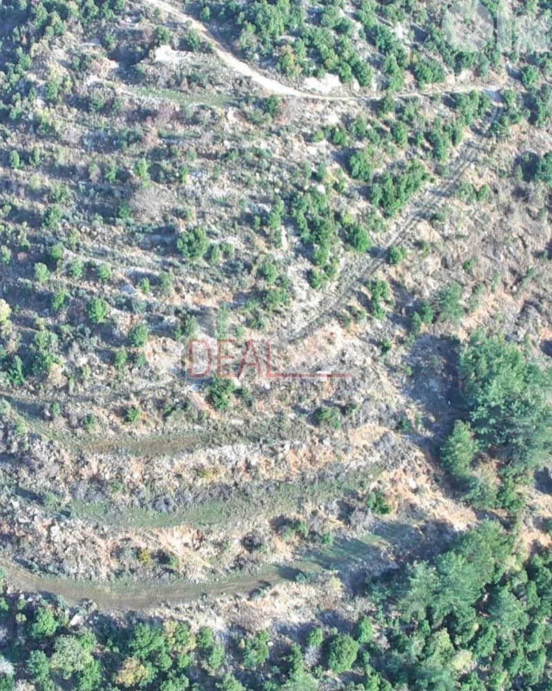 Land for sale in Haqel Jbeil عقار  للبيع في حاقل جبيل 1