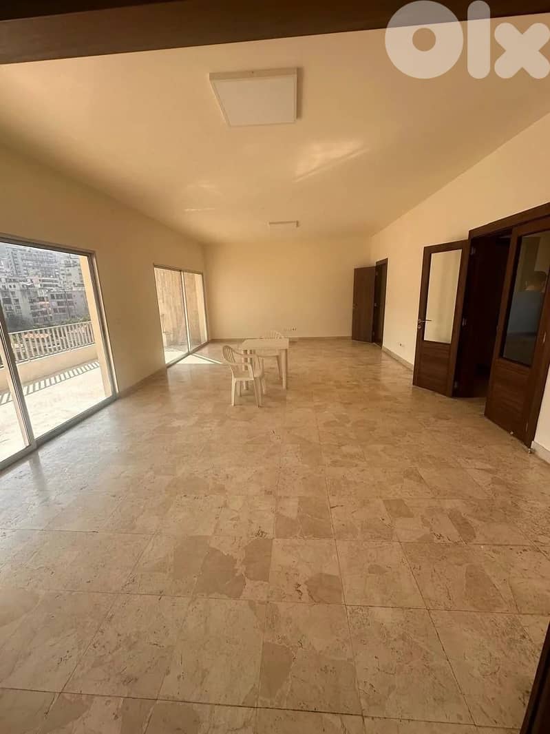 Jal Dib/ Bright Apartment for Rent - جل الديب / شقة مشرقة للإيجار 0