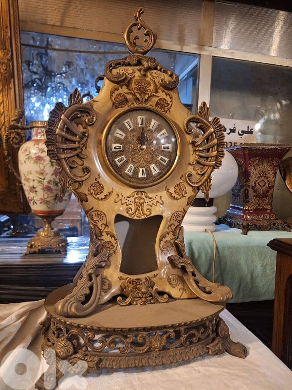 clock of sévres hand made unique pieces 3