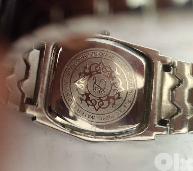 ساعة نسائية yslouis 4