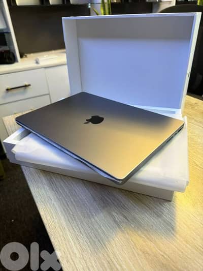 MacBook Pro M1 2020 – 16GB RAM – 512GB SSD – 94% Battery – Like New