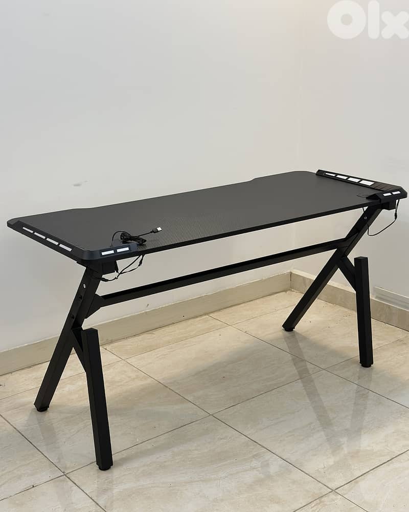 MAGNUM CHAIR + MAGNUM TABLE 140cm x 75cm x60cm 6