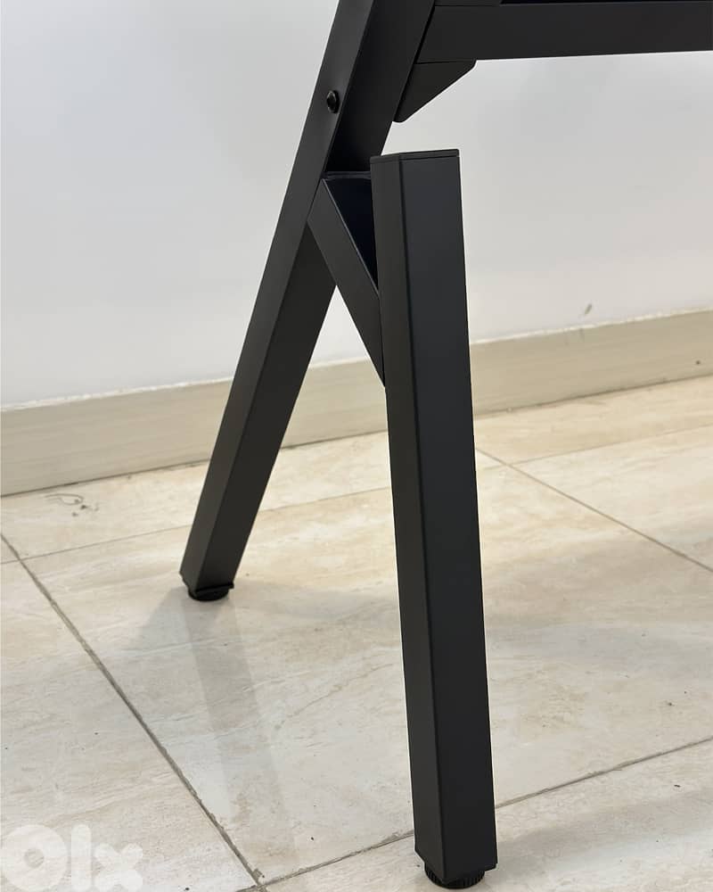 MAGNUM CHAIR + MAGNUM TABLE 140cm x 75cm x60cm 11