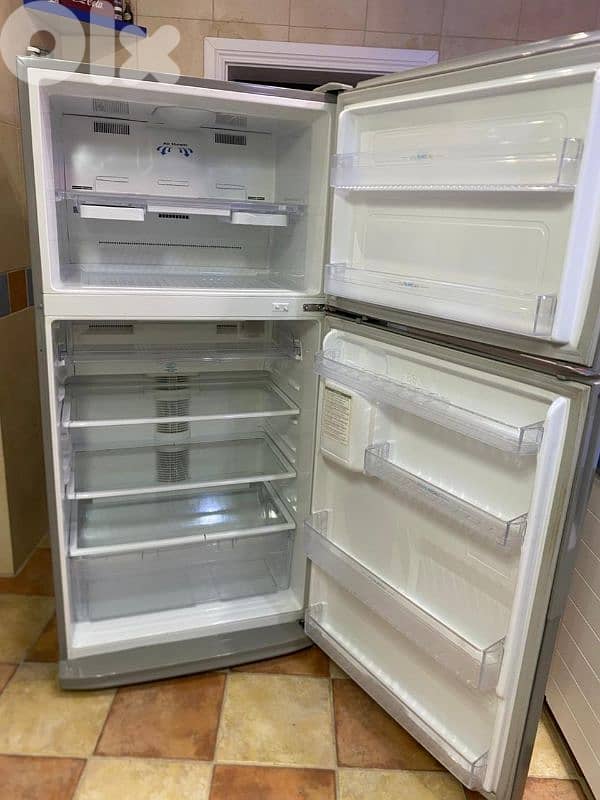 Samsung fridge like new 5