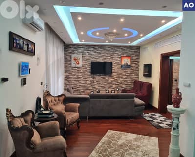 Prime location, Old building, well maintained, rawche REF#AO129618