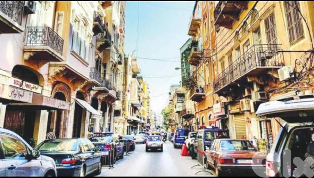 A 570 m2 land for sale in Gemayzeh-الجميزة 0