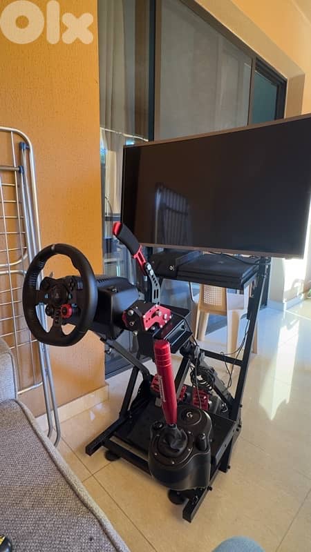 ps4 logitech all for 850$ 2