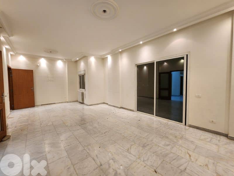 apartment for sale in yarzeh شقة للبيع في اليرزة 0