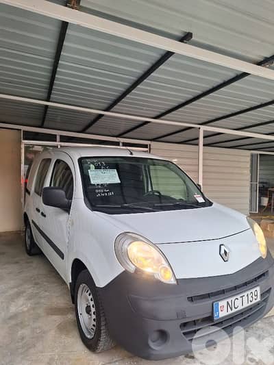 رينو كانجو 2013