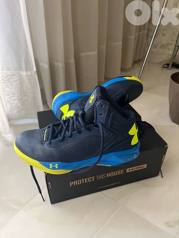 Underarmer basketball shoes 1