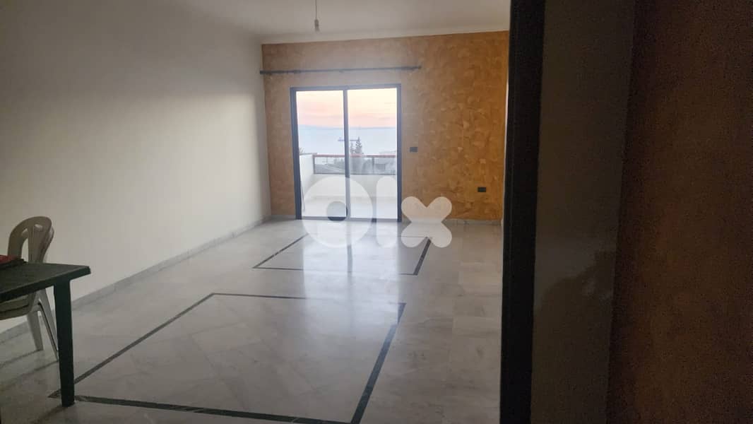 Apartment for sale in Amchit - شقة للبيع في عمشيت 0