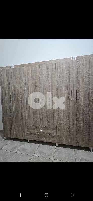 خزانة ست درف 240 سم تفصيل جديد ملبسة بالكامل من برا وجوا لون ابيض