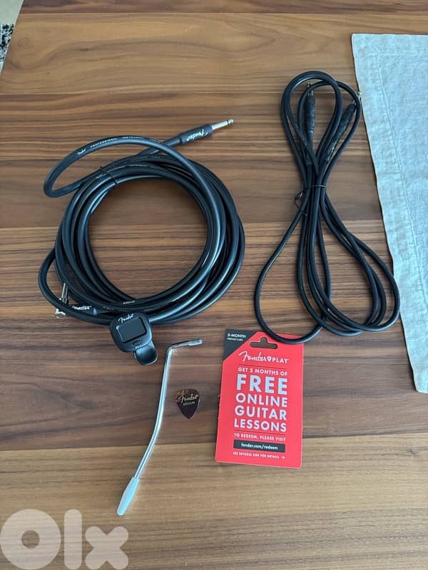 full squier fender stratocaster eletric guitar set 1