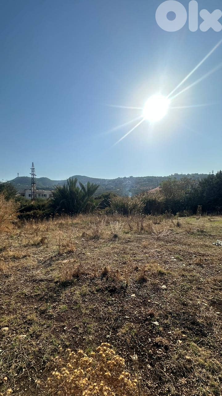 Land for sale in Thoum-Batroun أرض للبيع في تحوم-البترون 2