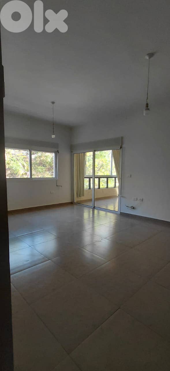 Apartment for sale in Nahr Ibrahim - شقة للبيع في نهر إبراهيم 0