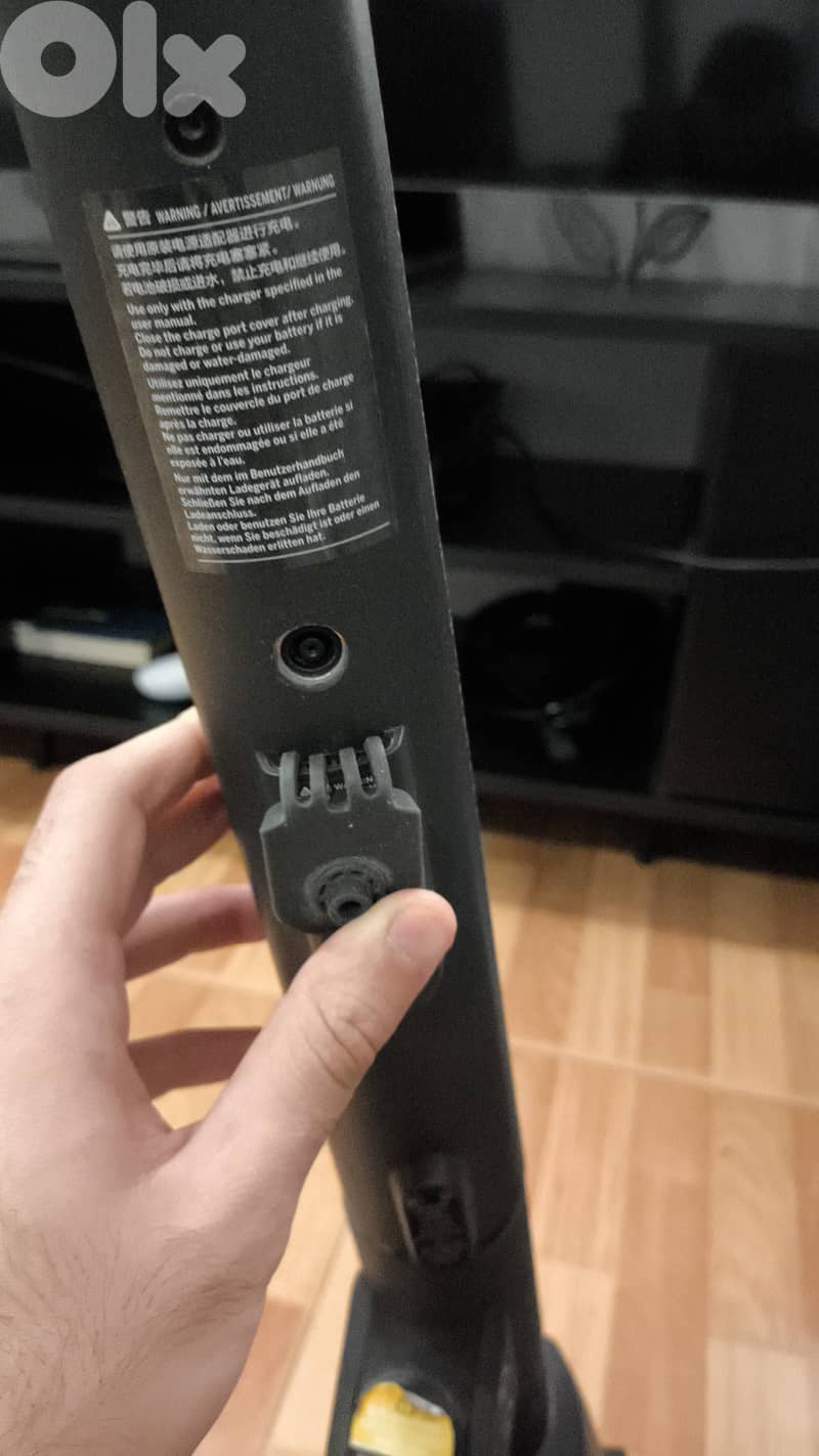 Ninebot Segway ES2 electric scooter 2