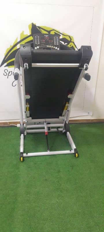 reebok treadmill 2hp automatic incline 6