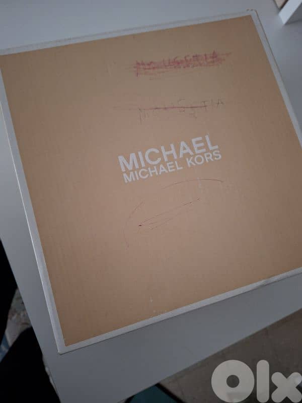 بوط اسود Michael Kors l 4