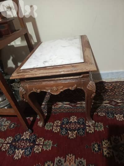 طاوله انتيك