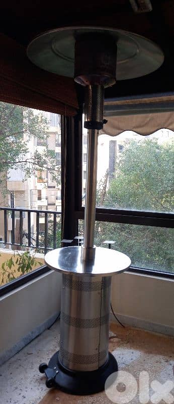 دفاية عامود