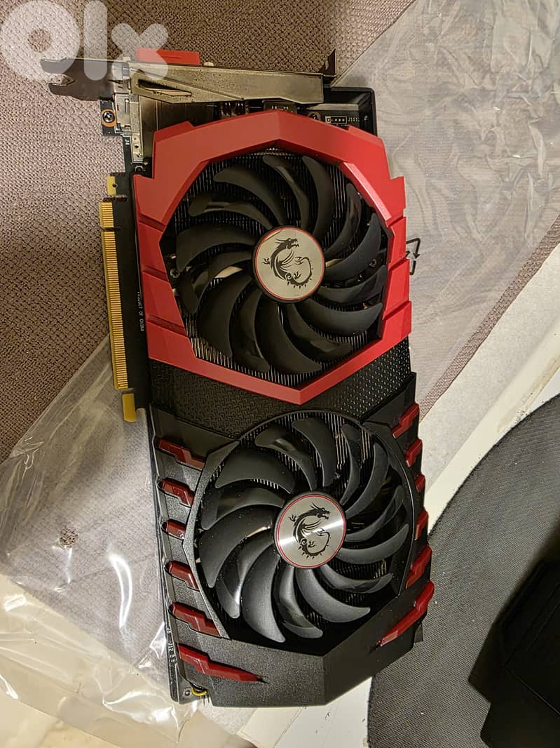 VGA MSI 1080 8 GB DP VGA PORT 1