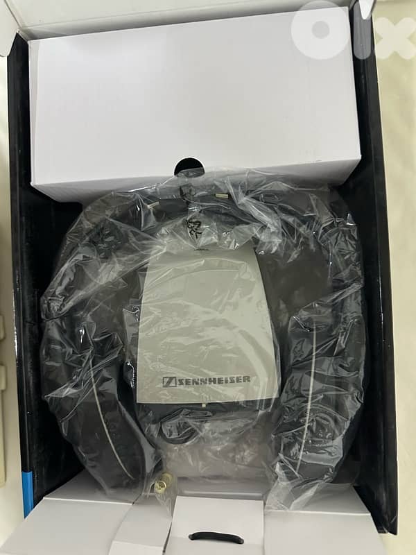 Headphones with microphones - Sennheiser RS120 lI 2