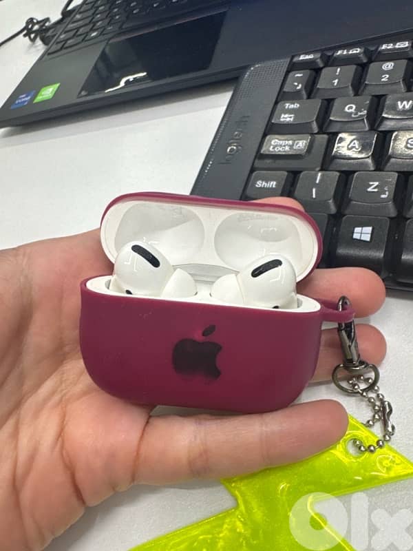 Apple airpods pro 0