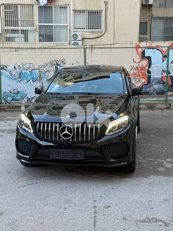 Mercedes-Benz GLE-Class 2016 0