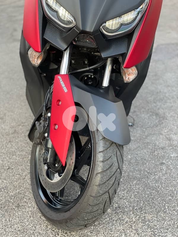 xmax300 itani source 1